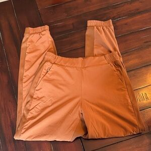 Athleta Brooklyn Lined jogger